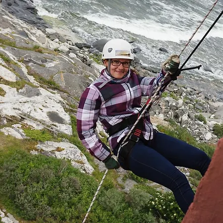 Hotel Kylmaepihlaja Lighthouse Rauma