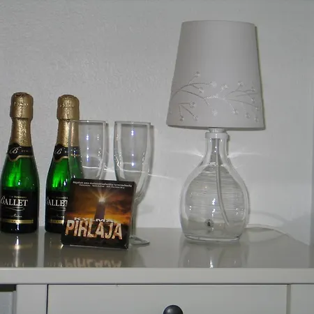 Hotel Kylmaepihlaja Lighthouse 3*