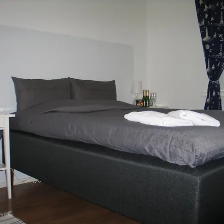 Kylmaepihlaja Lighthouse