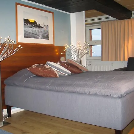 Kylmaepihlaja Lighthouse