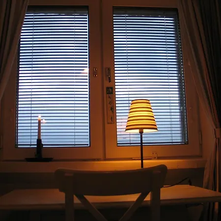 Kylmaepihlaja Lighthouse