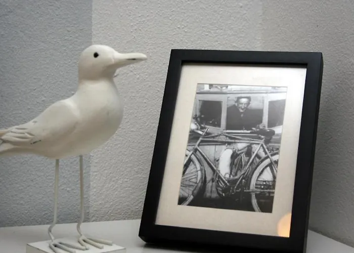 Kylmaepihlaja Lighthouse Hotel 3*