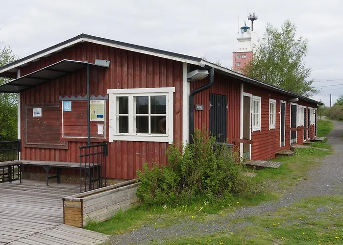 Hotel Kylmaepihlaja Lighthouse