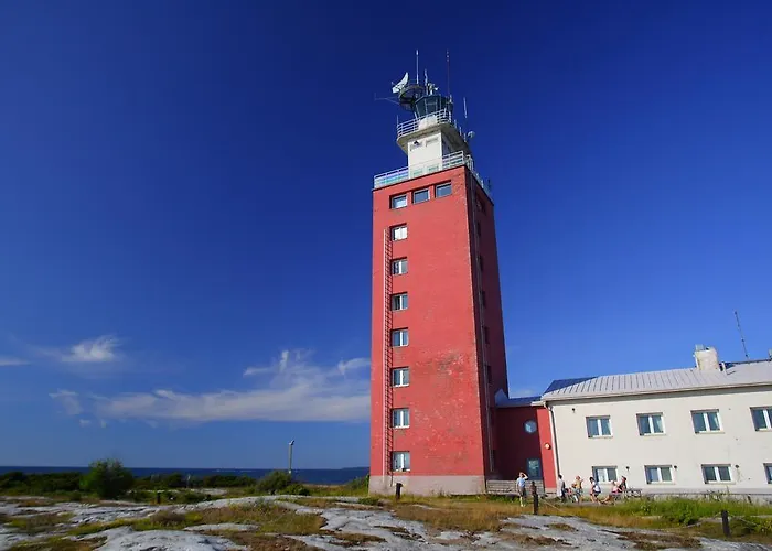 Hotel Kylmaepihlaja Lighthouse Rauma