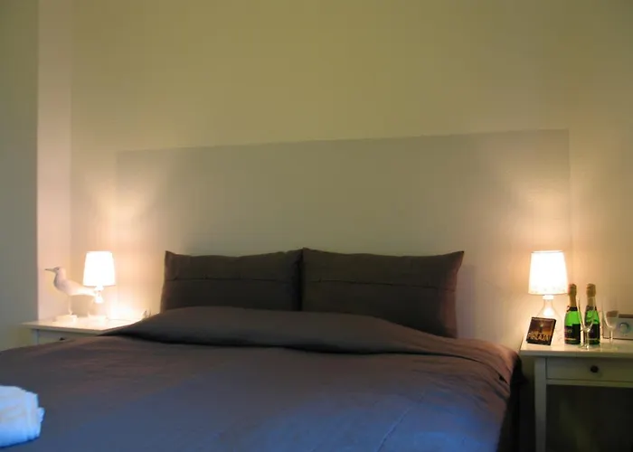 Hotel Kylmaepihlaja Lighthouse